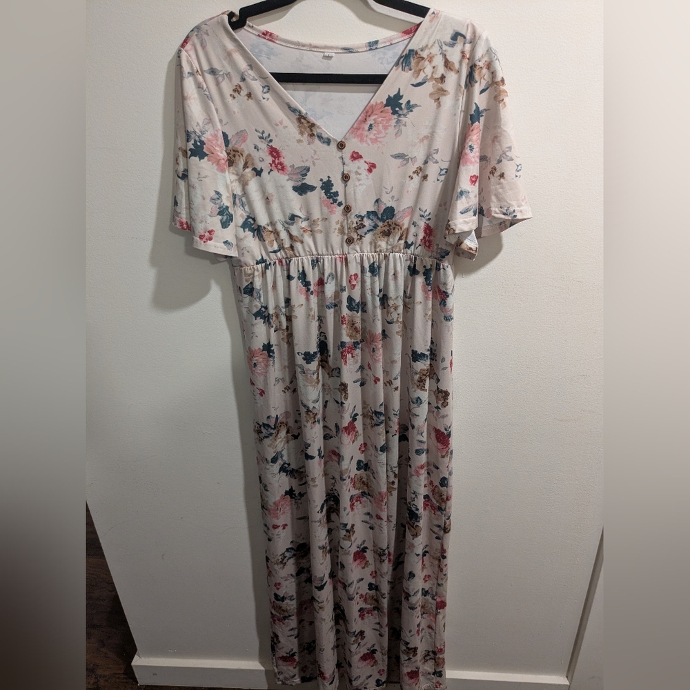 Amazon Floral V-Neck Maxi Dress